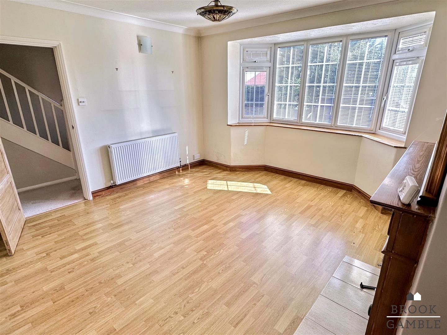 3 Bedroom House. Cherry Garden Road in Eastbourne, East Sussex 5